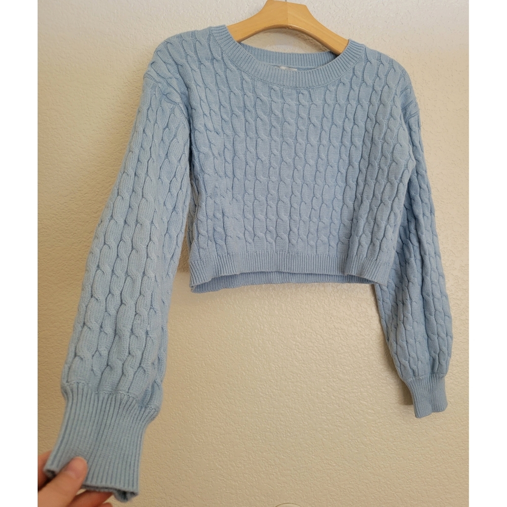 Womens Fashion Nova cropped size m baby blue super soft